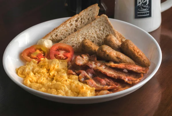 Breakfast photo by Eiliv Aceron